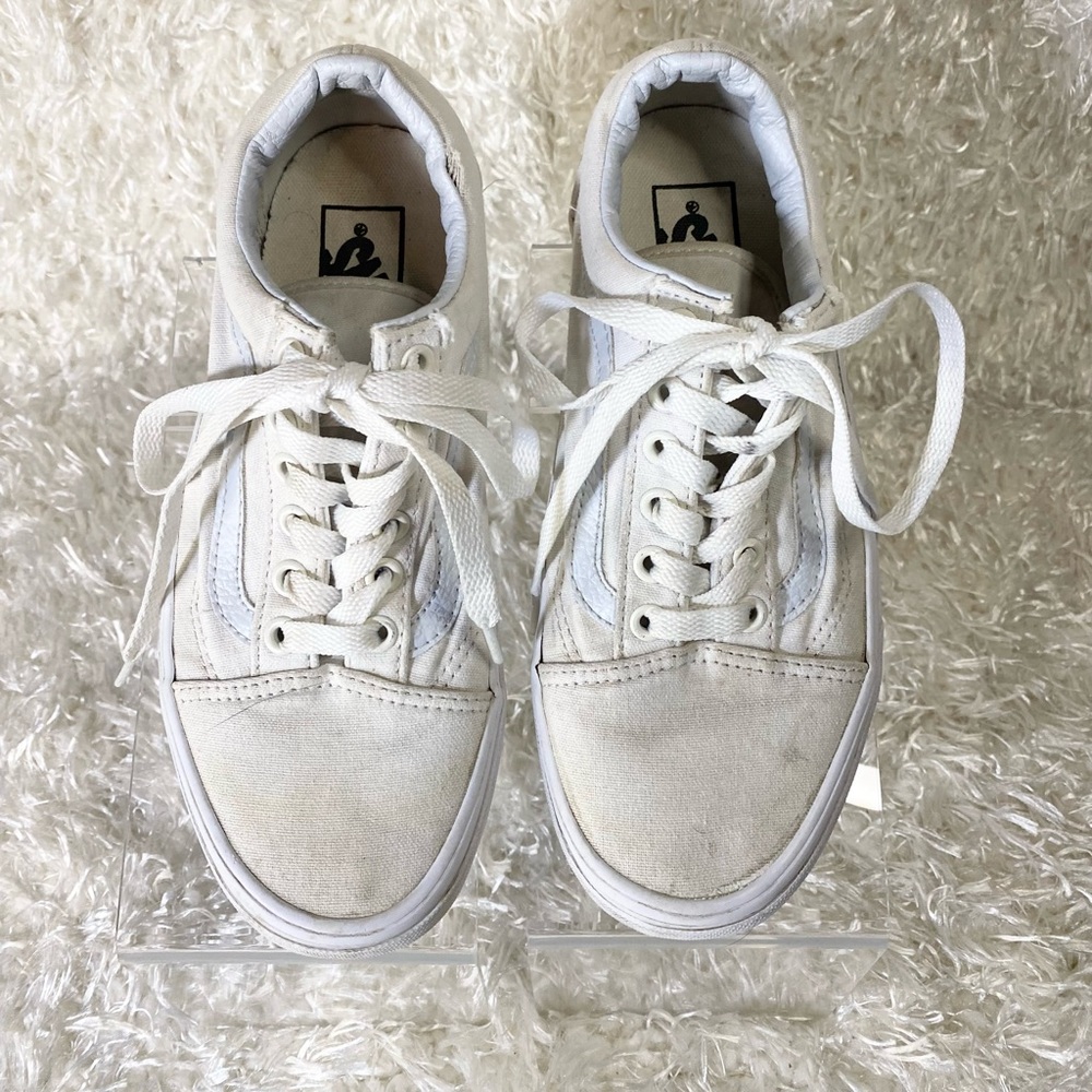Vans Old Skool Classic Skate Shoe White Women’s Size 6.5
